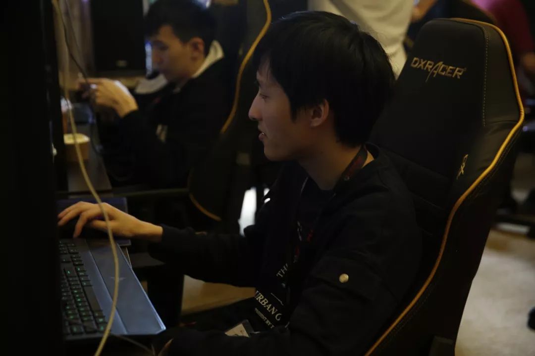 形成多点合 形成多点合